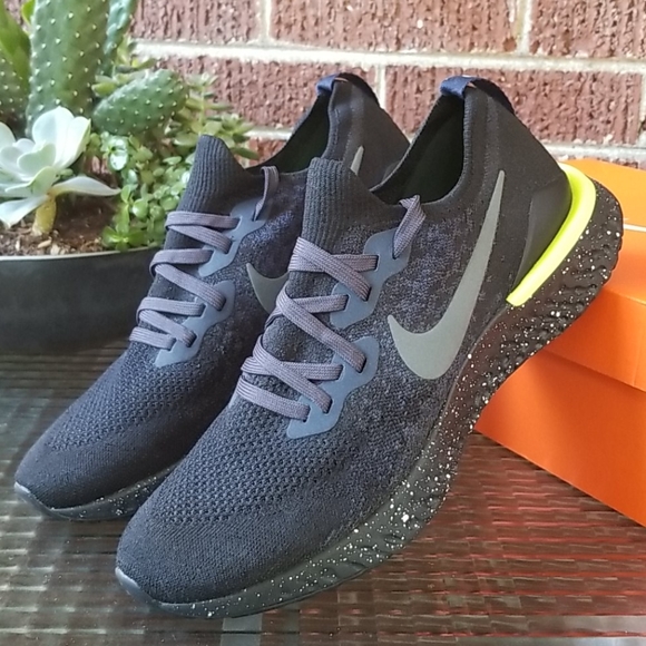 nike epic react flyknit 2 black sequoia